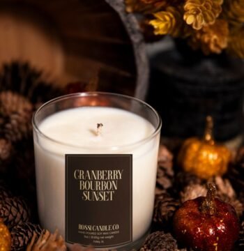 Cranberry Bourbon Sunset a 11oz hand poured fall scented candle. Foley, AL